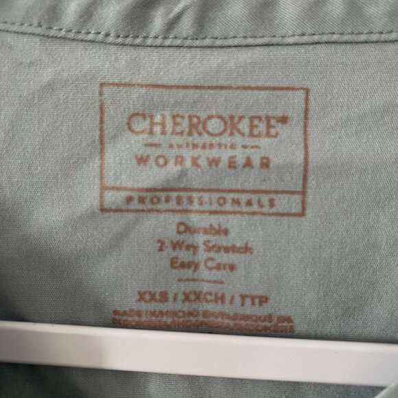 Grey Scrub Shirt - Picture 10 of 10